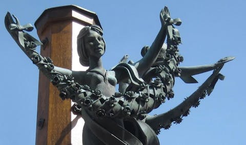 Figurengruppe am Schlossfräulein-Brunnen
